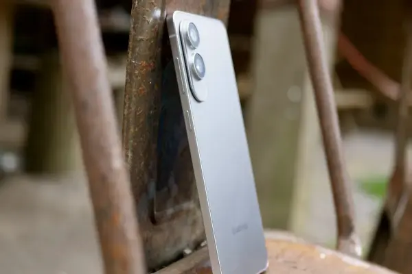 Samsung được cho là đã hủy bỏ kế hoạch sản xuất điện thoại mỏng dành cho Galaxy S26 Edge